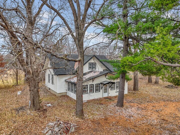 Property Photo:  30780 Forest Boulevard  MN 55079 