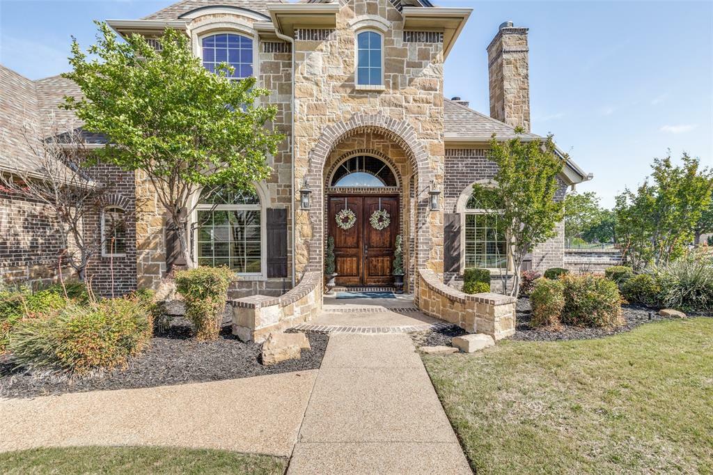 Property Photo: 8813 Summit Point Court TX 76179