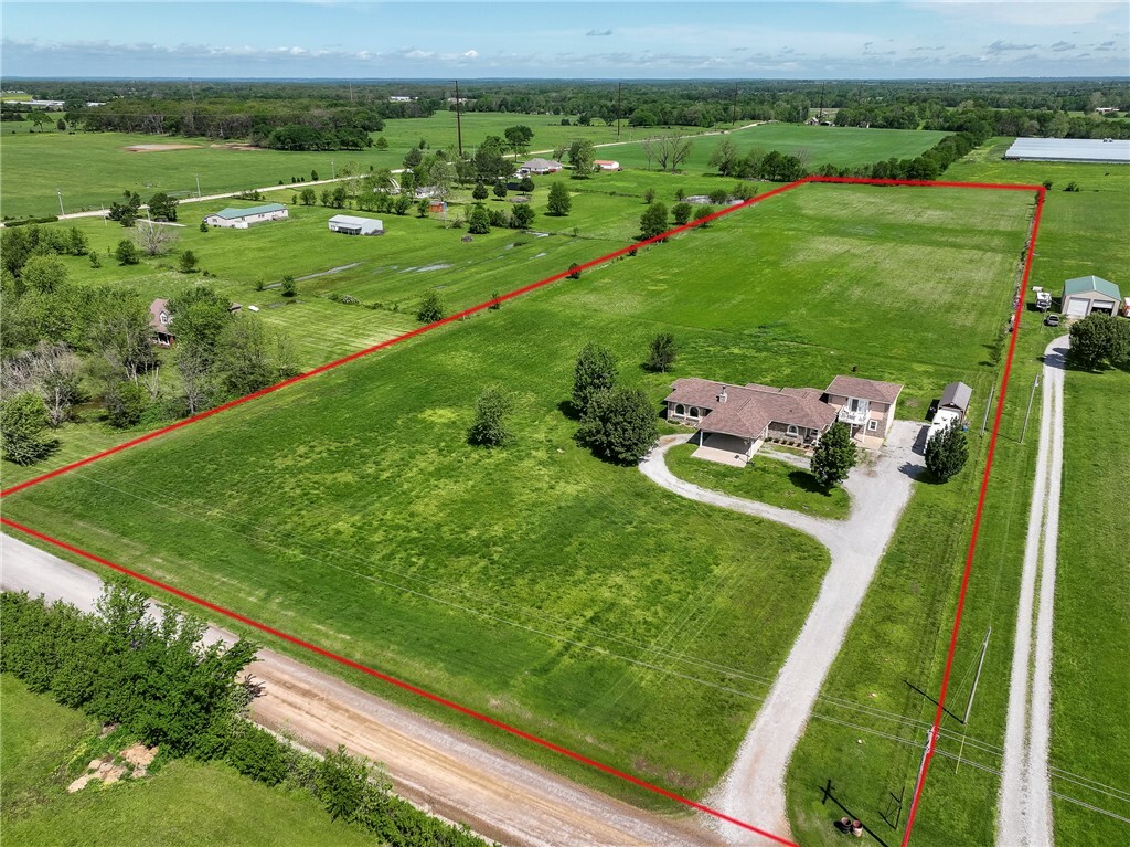 Property Photo: 21854 S Floyd Moore Road AR 72734