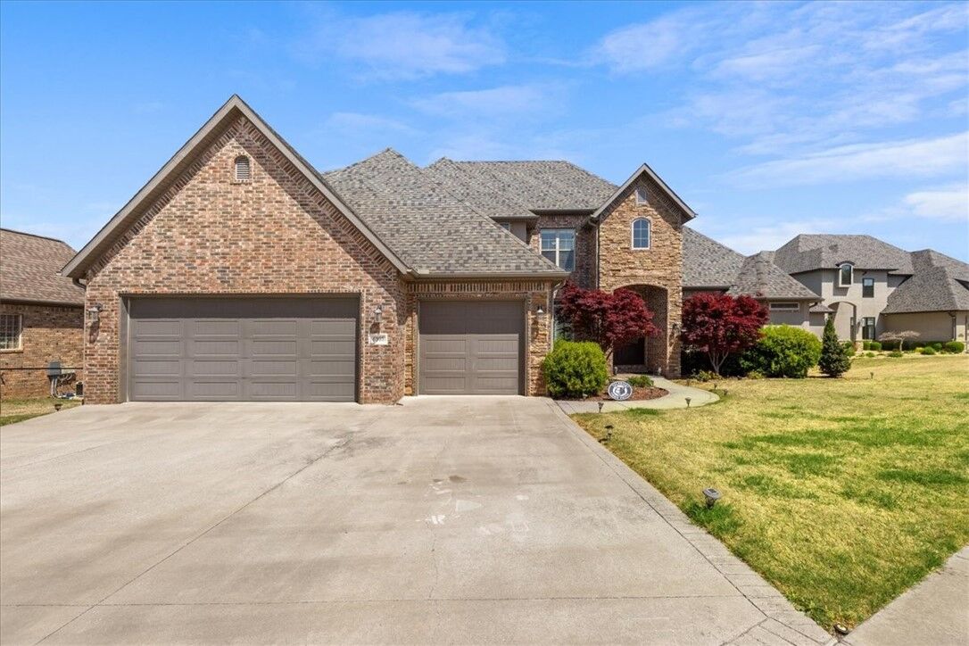 Property Photo:  6905 W Balmoral Drive  AR 72758 