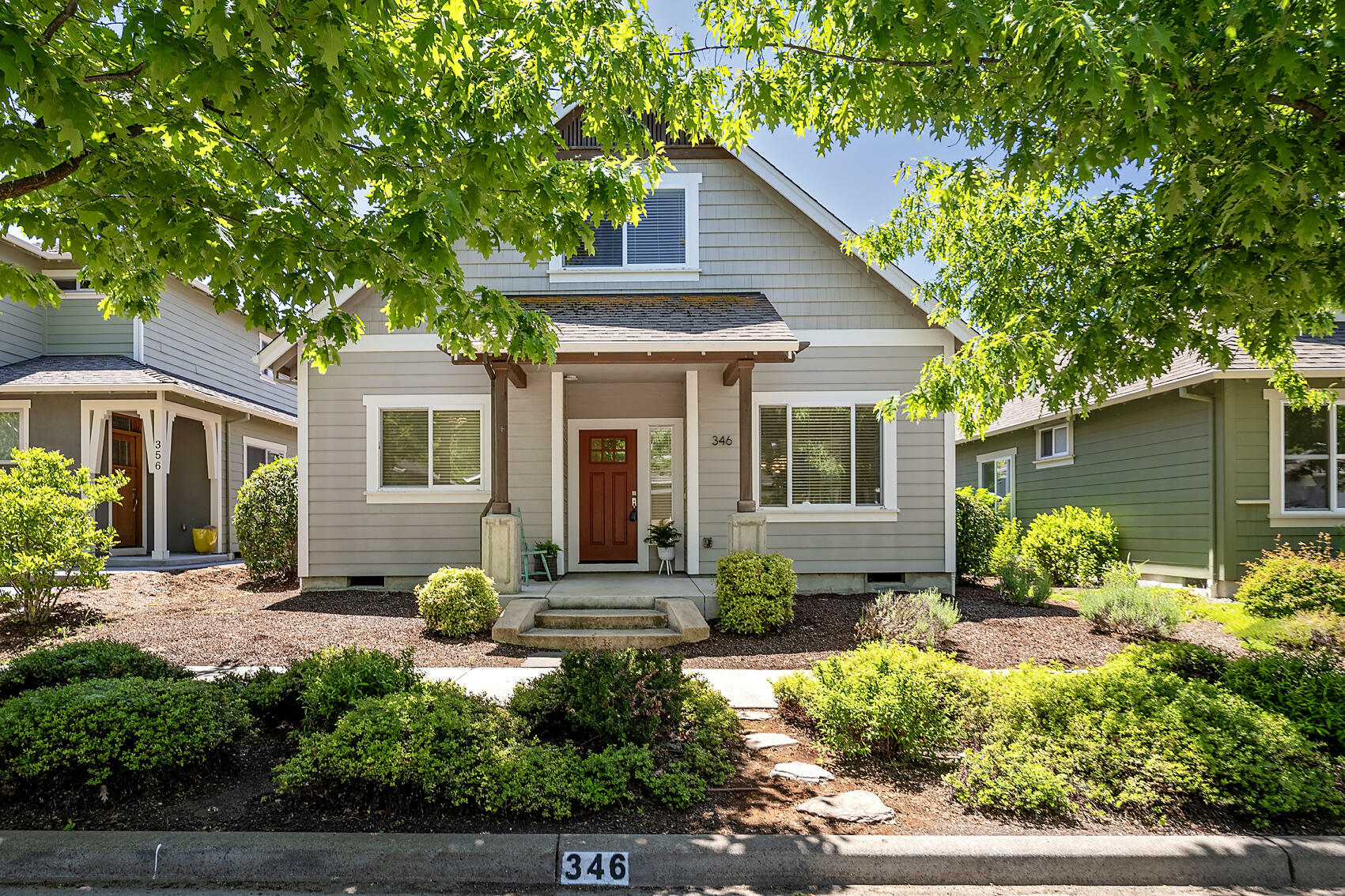 346 Stoneridge Avenue  Ashland OR 97520 photo