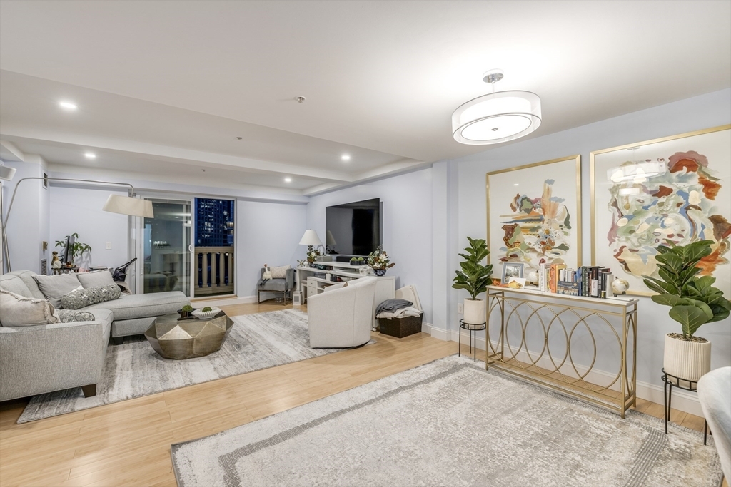 Property Photo: 183-185A Massachusetts Ave 602 MA 02115