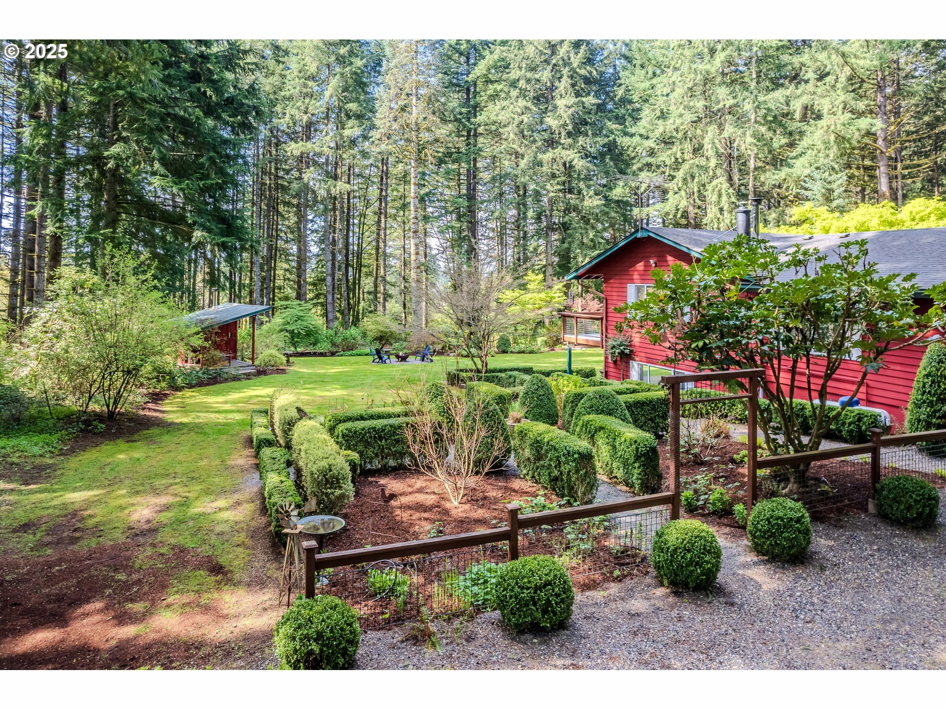 Property Photo: 41920 SE Gordon Creek Rd OR 97019