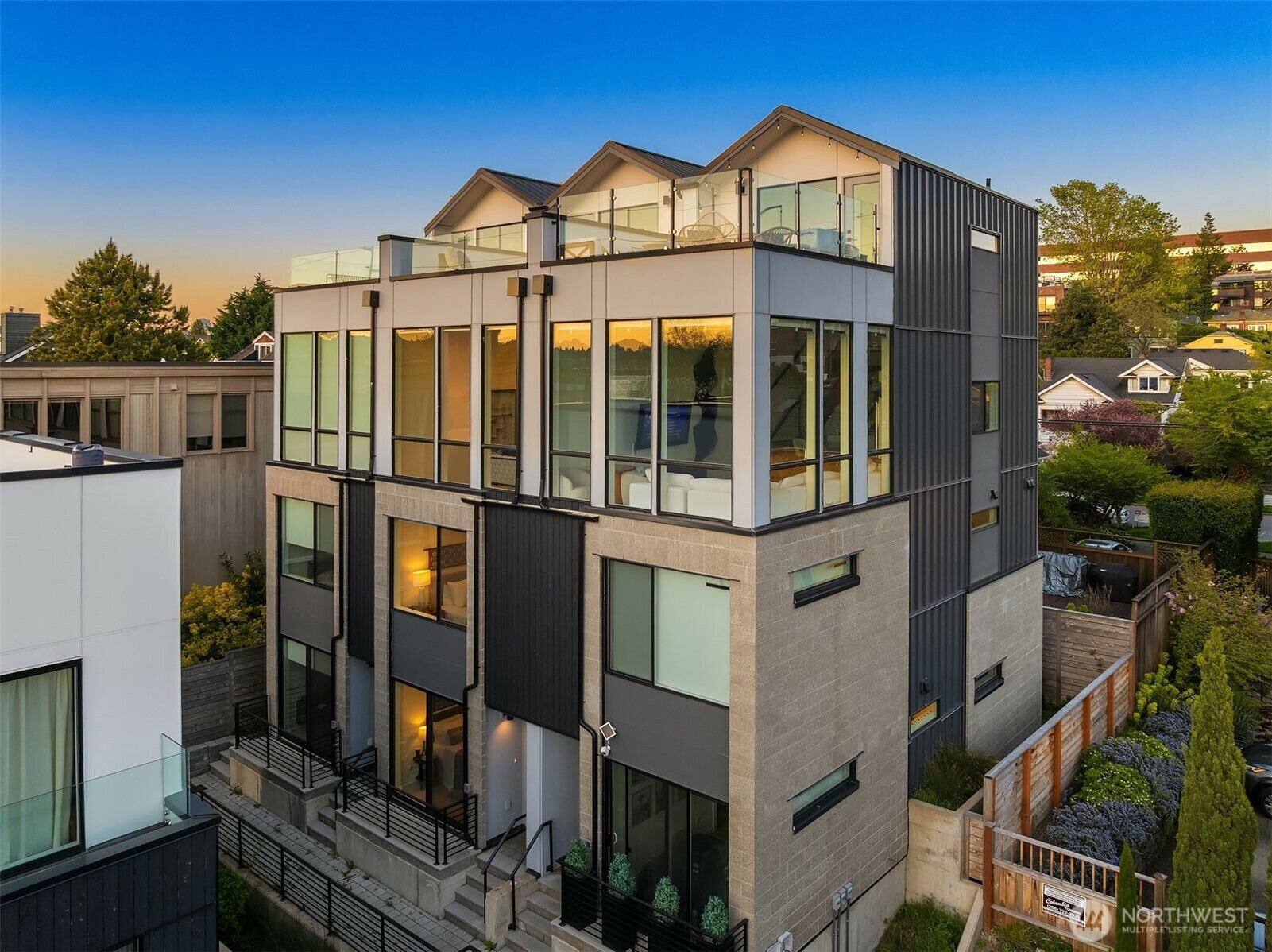 2314 B  Fairview Avenue E  Seattle WA 98102 photo
