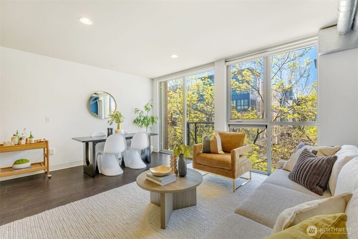 530  Broadway  E 403  Seattle WA 98102 photo