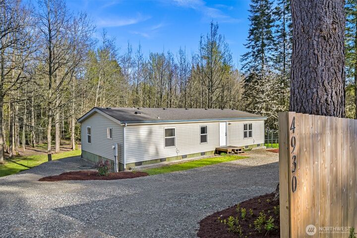 Property Photo: 4930 Noon Road WA 98226