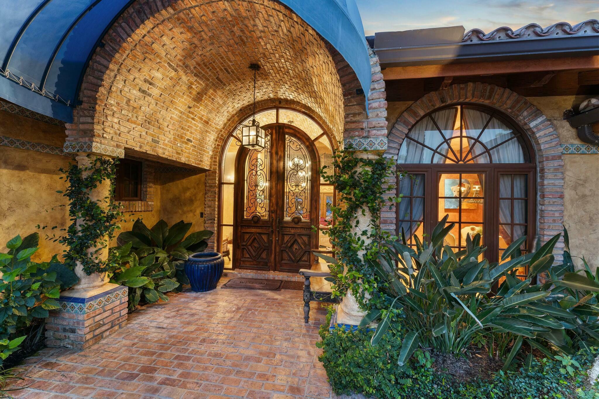 Property Photo: 2927 Rhone Drive FL 33410