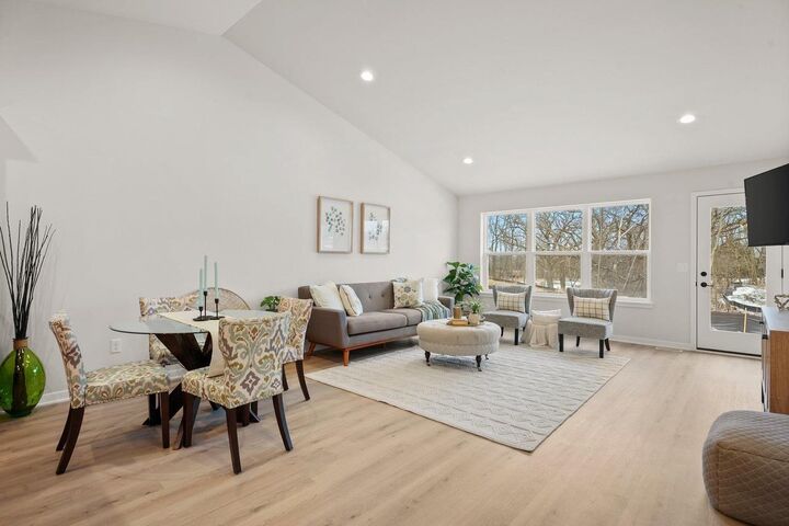 Property Photo: 300 Lilac Lane WI 53589