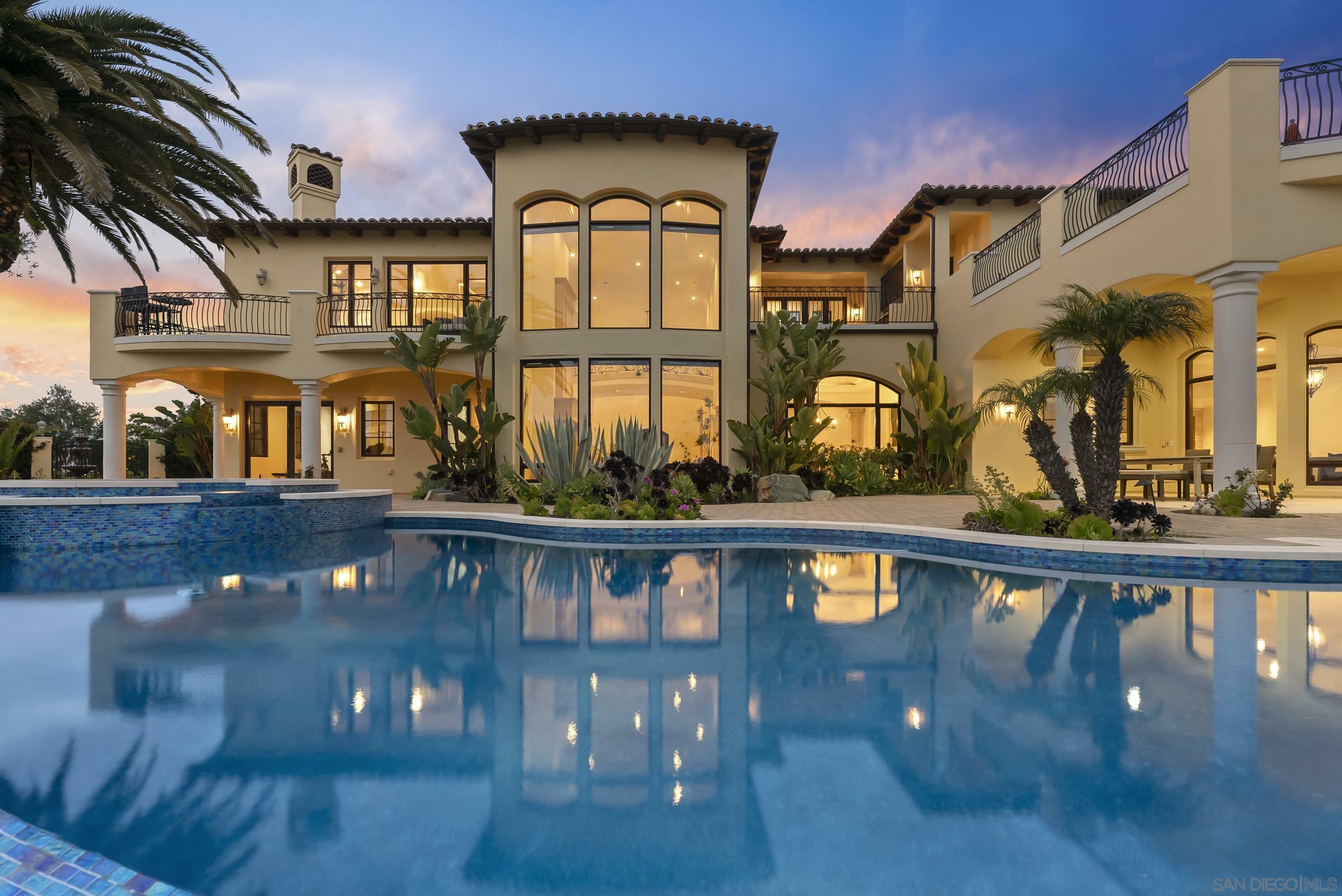 Property Photo: 18233 Via Ambiente CA 92067