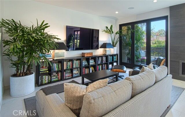 Property Photo: 1011 Muirfield Drive CA 92660