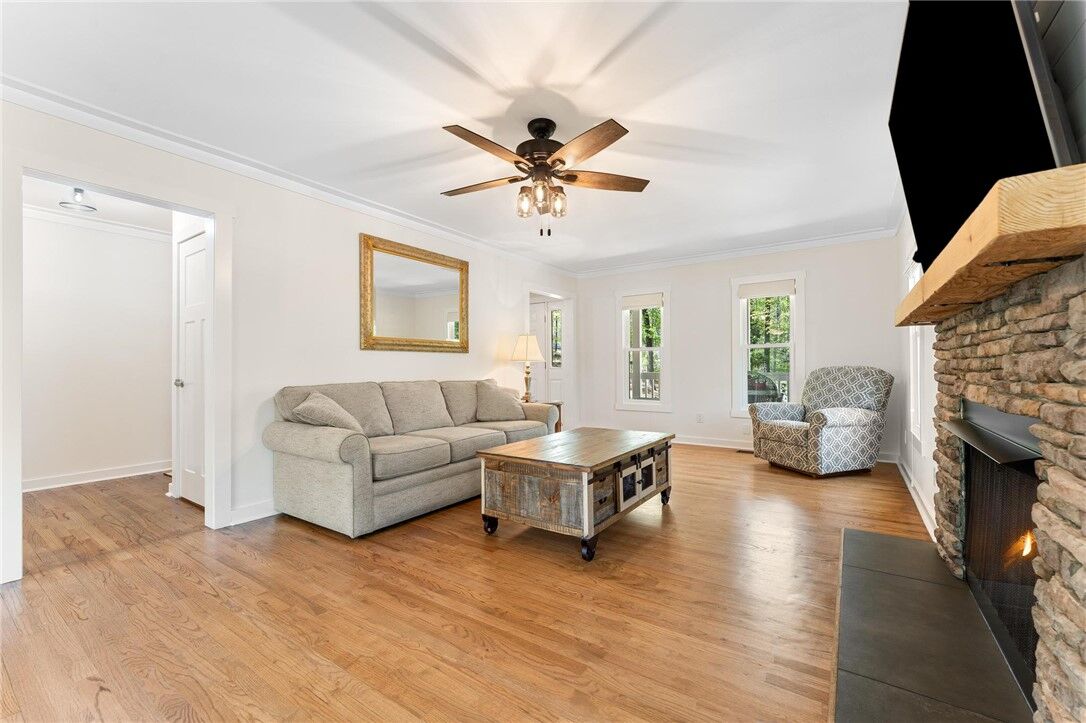 Property Photo:  206 Paladin Drive  SC 29693
