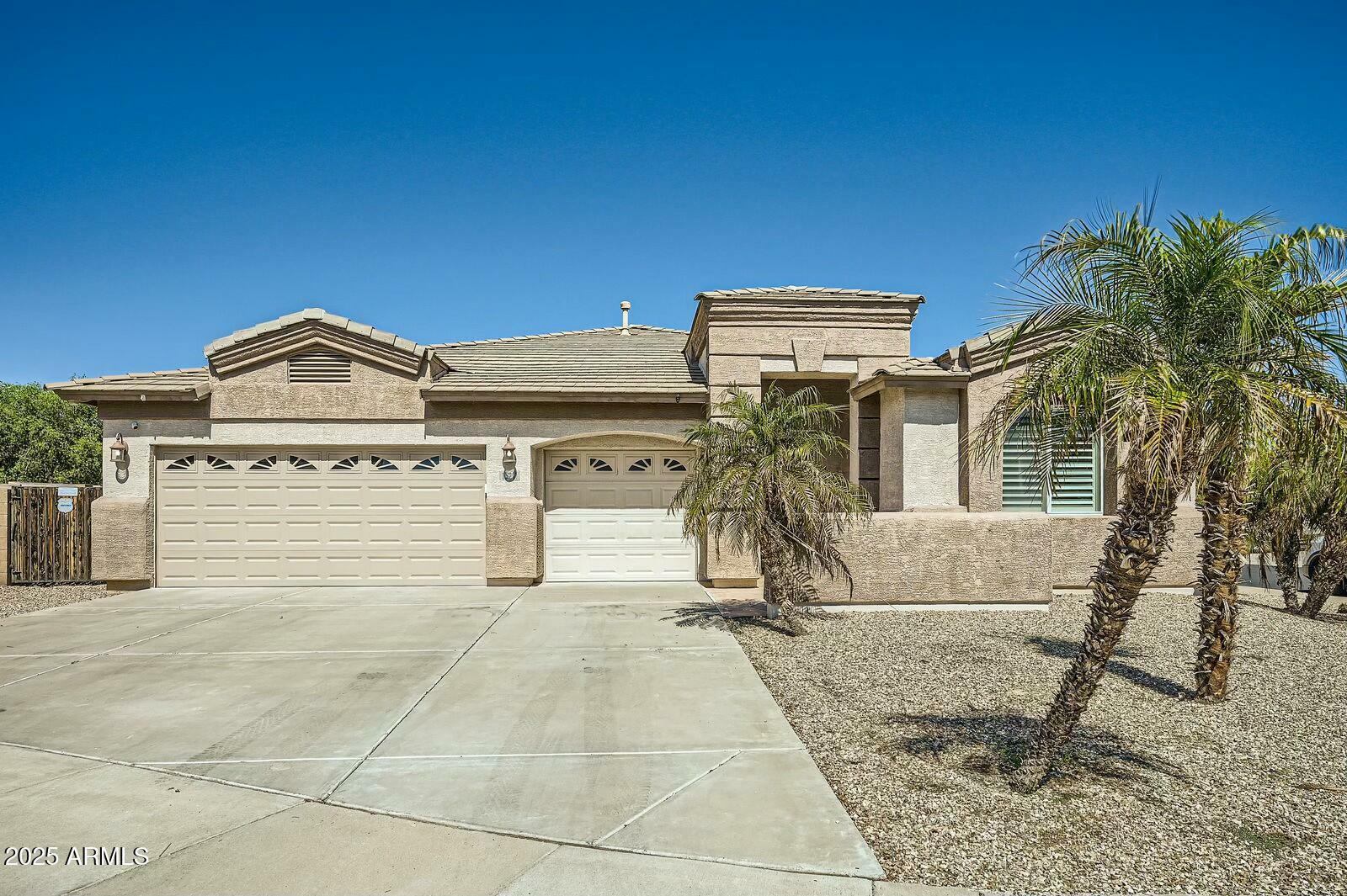 Property Photo: 15211 N 184th Court AZ 85388
