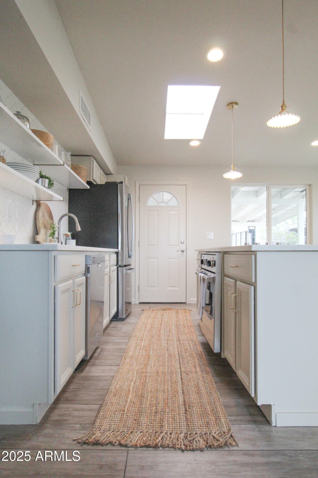 Property Photo: 7802 E Kimsey Lane AZ 85257