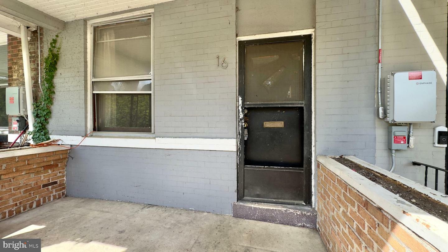 Property Photo:  16 16th Street NE  DC 20002 