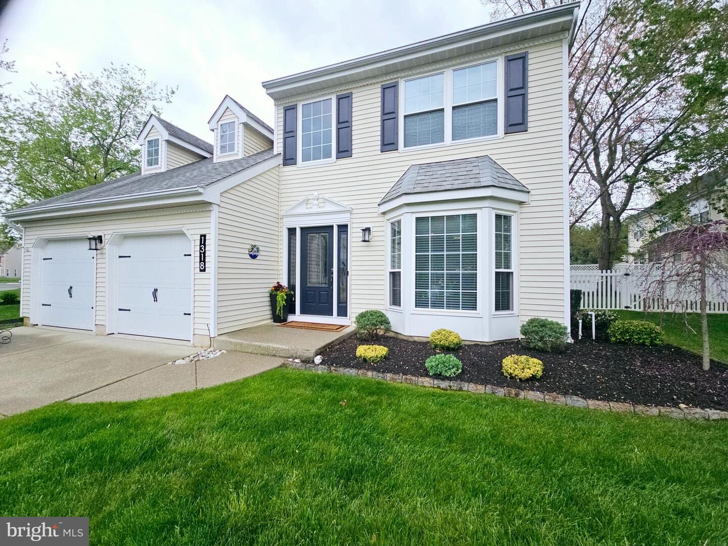 Property Photo: 1318 Stonehenge Drive NJ 08094