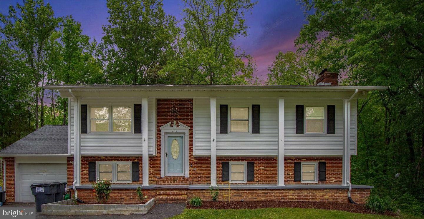 Property Photo: 415 Cooper Street VA 22551