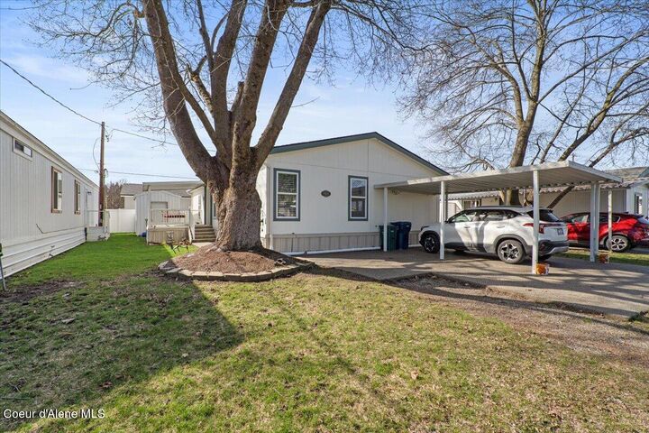 Property Photo:  568 W Myriah Loop  ID 83815 