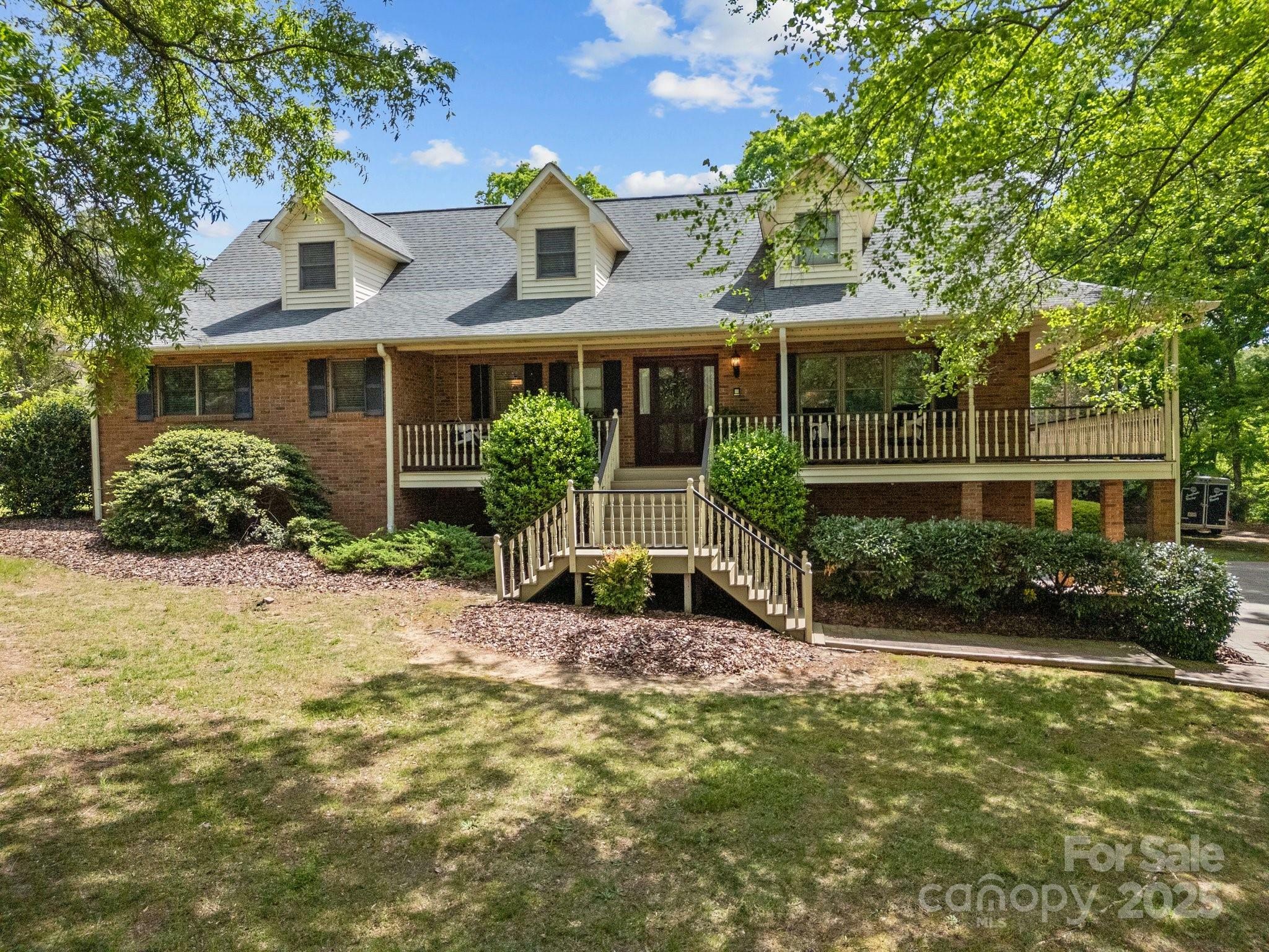 627 S Chapel Street  Landis NC 28088 photo