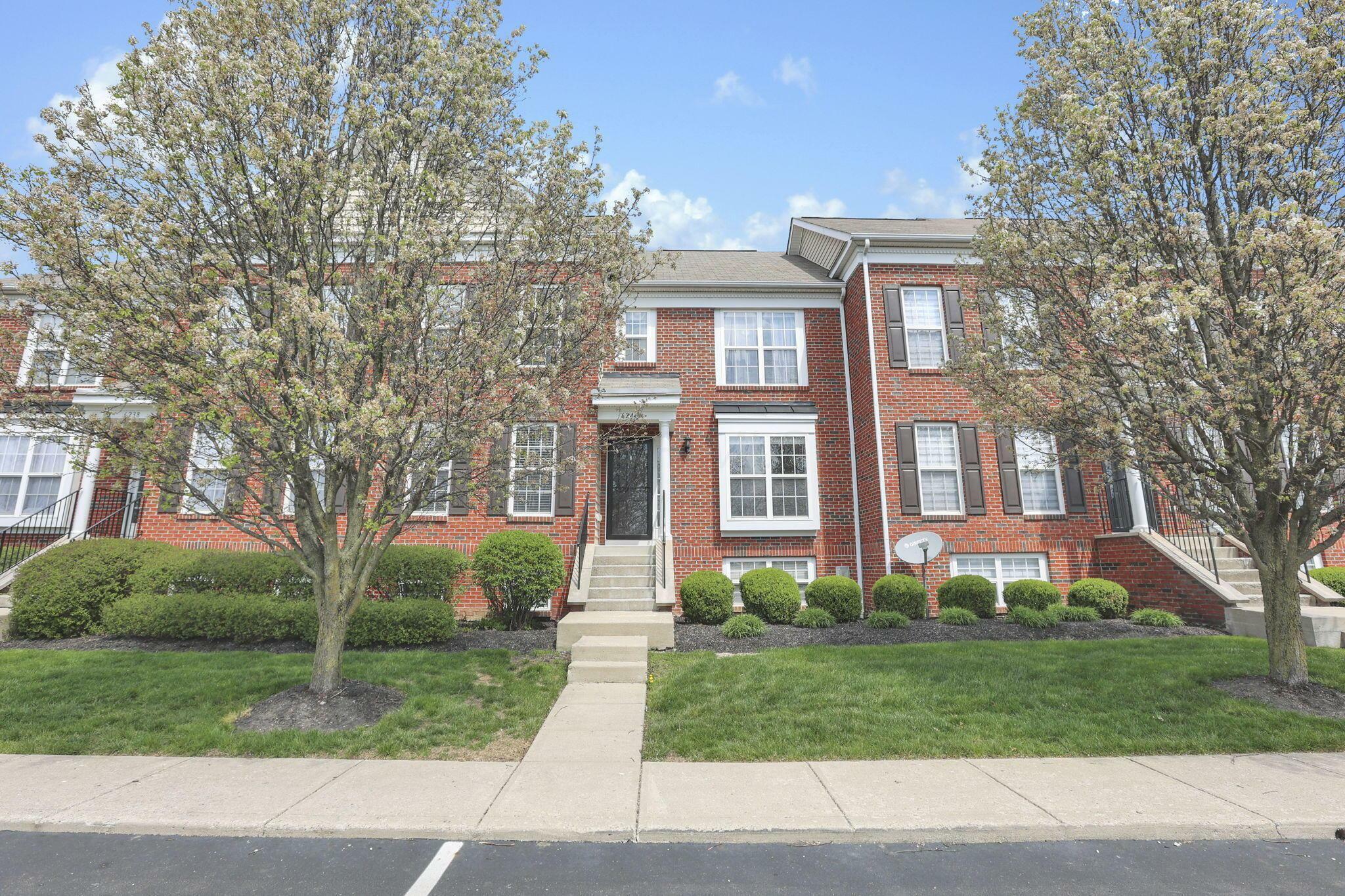 6244 Kingbird Drive  Columbus OH 43230 photo