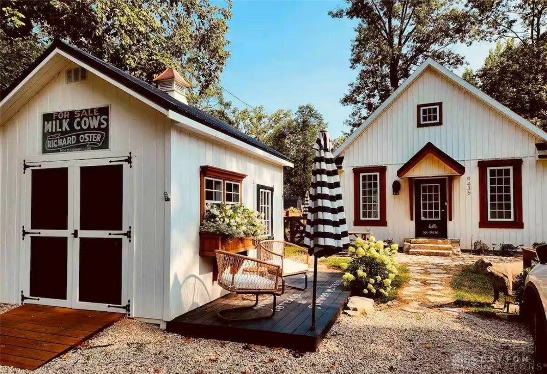 Property Photo: 9436 Cottonwood Drive OH 43324