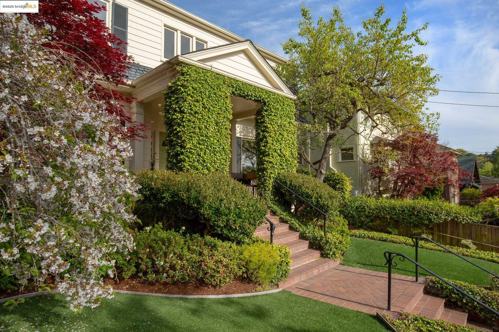 Property Photo: 57 Domingo Ave CA 94705