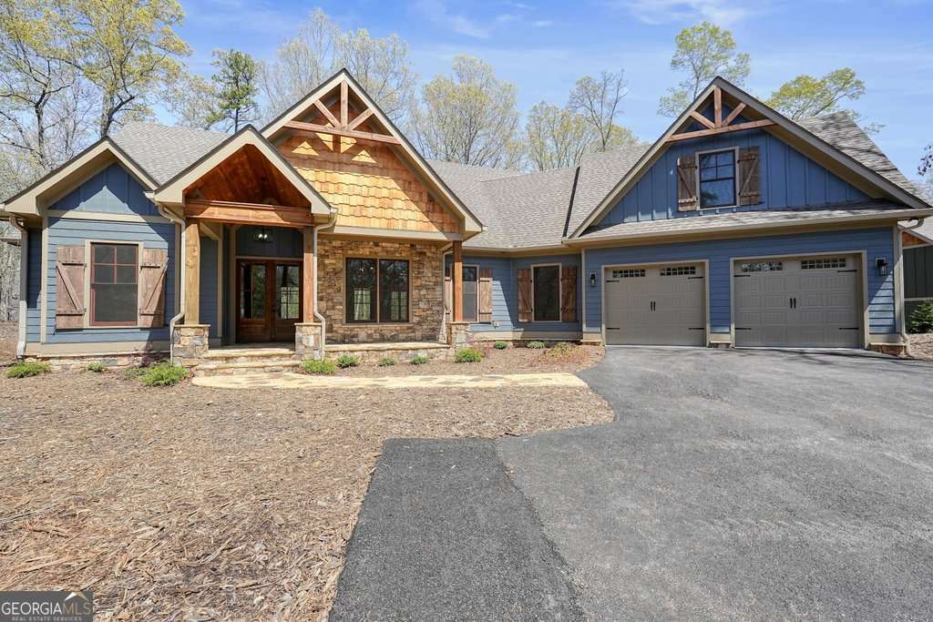 Property Photo: 249 Harris Creek Drive GA 30540