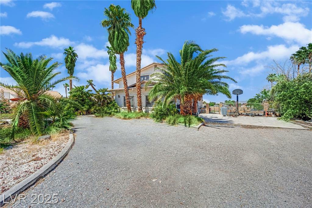 Property Photo: 5890 West Patrick Lane NV 89118