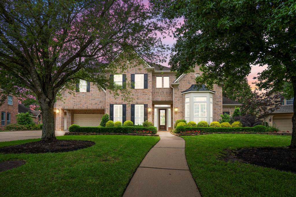 Property Photo: 102 Manor Lake Estates Drive TX 77379