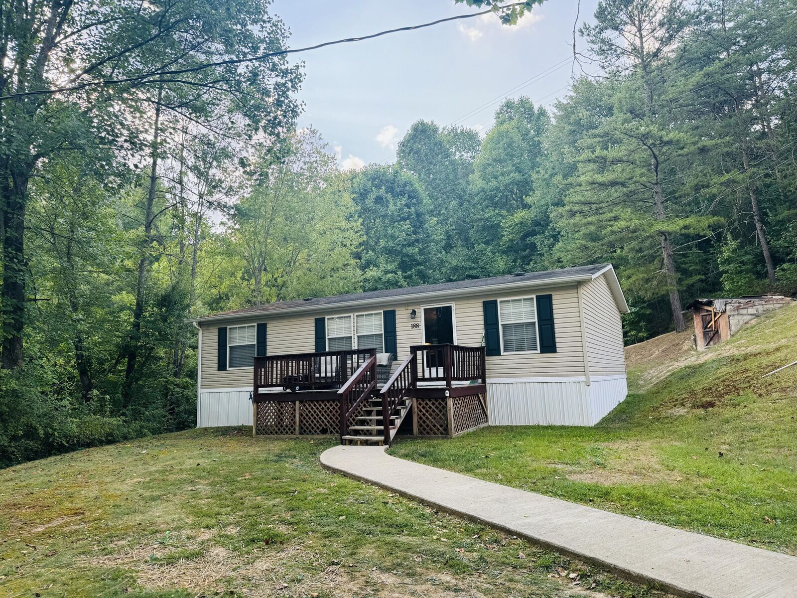 Property Photo: 188 Island Creek-Sizemore Road KY 40962