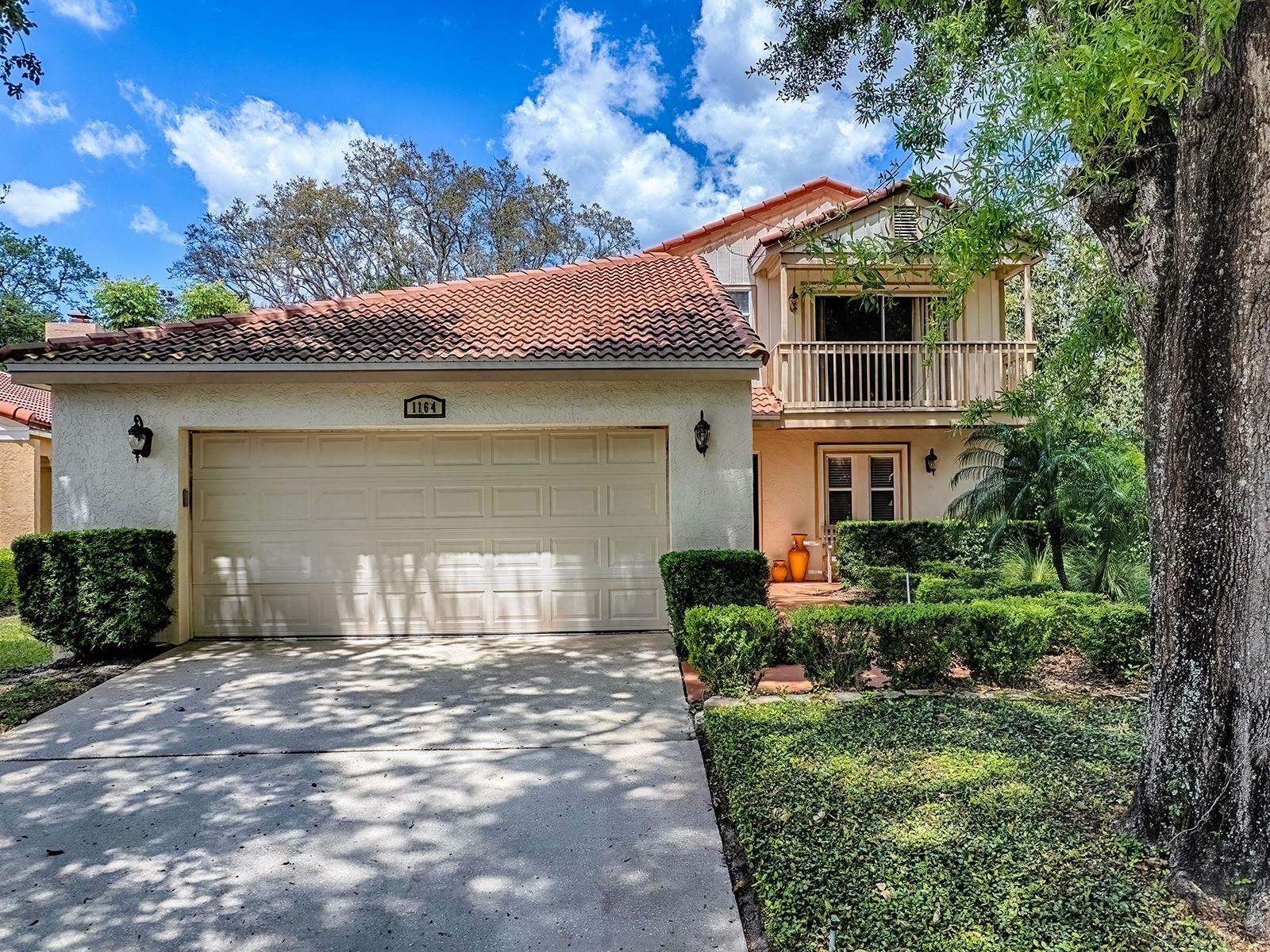 Property Photo: 1164 E Winged Foot Circle FL 32708