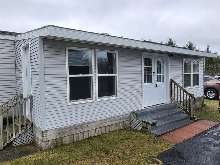 Property Photo: 9272 Elsie Avenue Avenue MI 49614