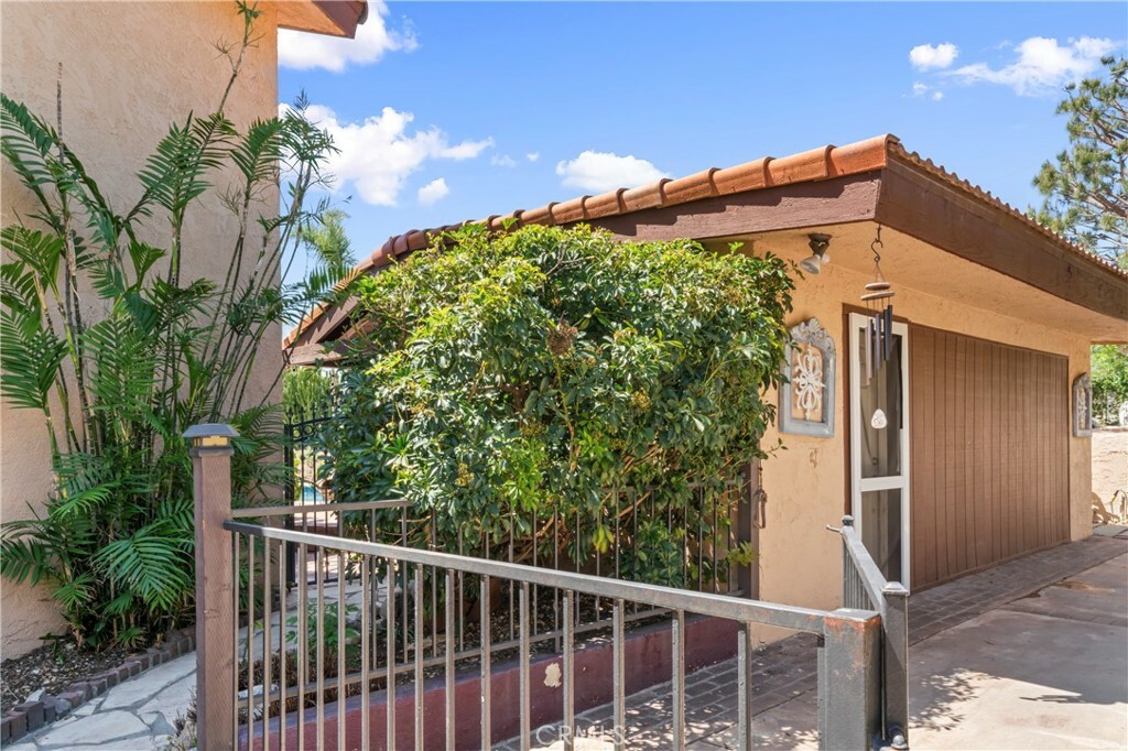 Property Photo: 5234 Della Avenue CA 91701