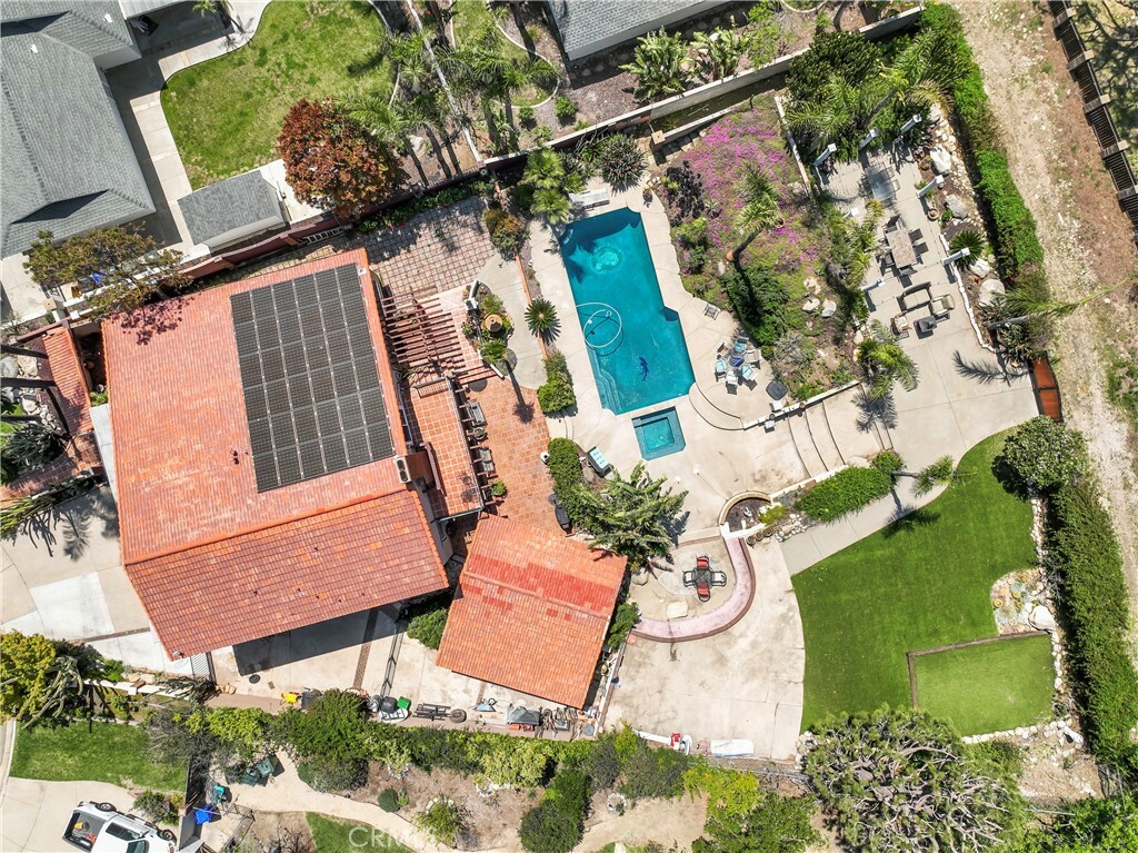 Property Photo:  5234 Della Avenue  CA 91701 