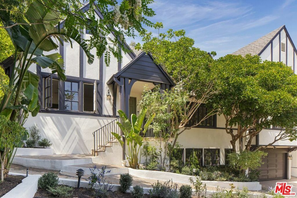 Property Photo: 4421 Dundee Drive CA 90027