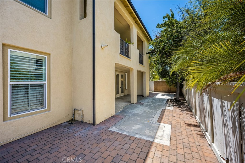Property Photo: 268 Lockford CA 92602