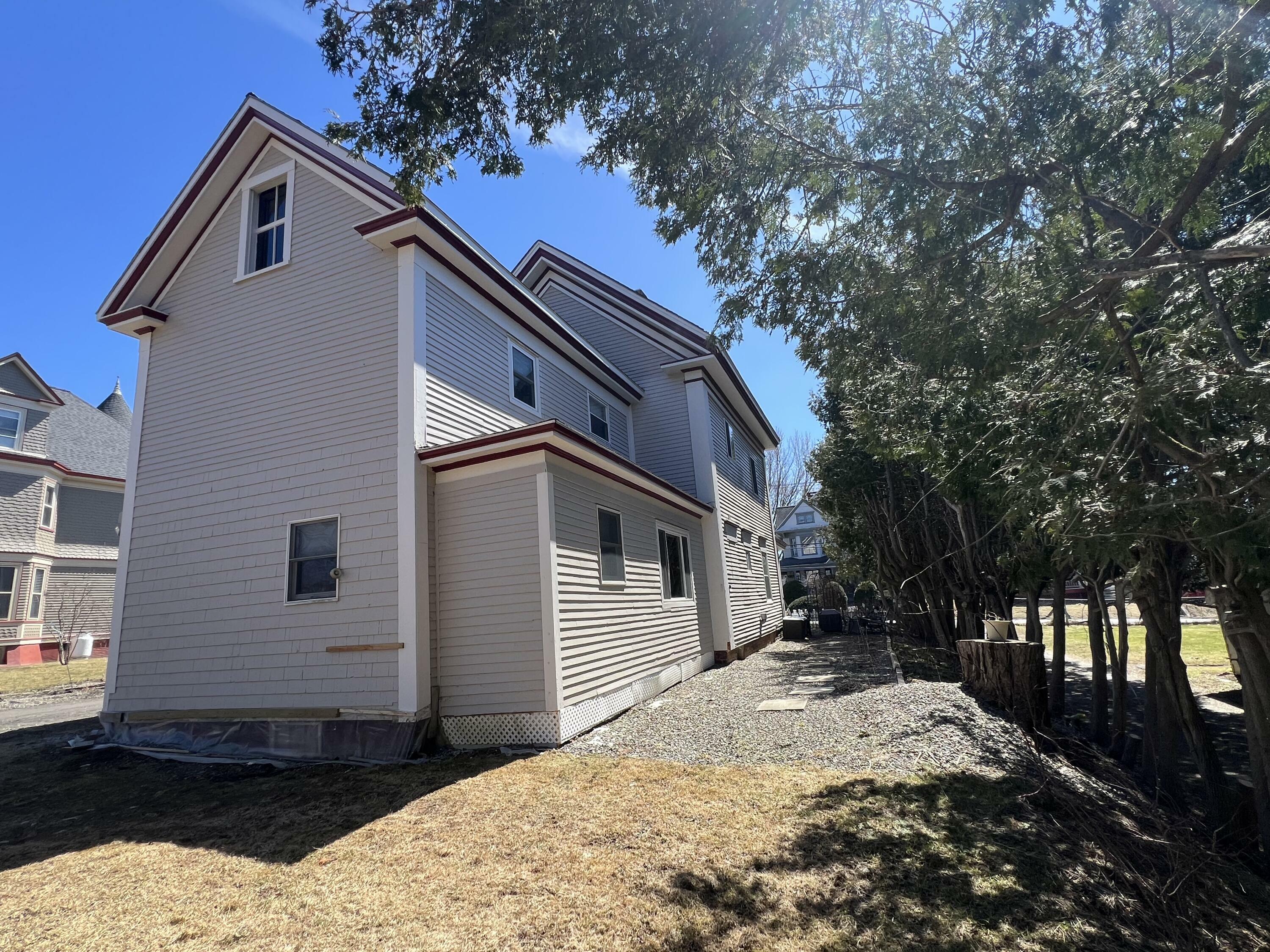 Property Photo:  30 Pleasant Street Street  ME 04730 