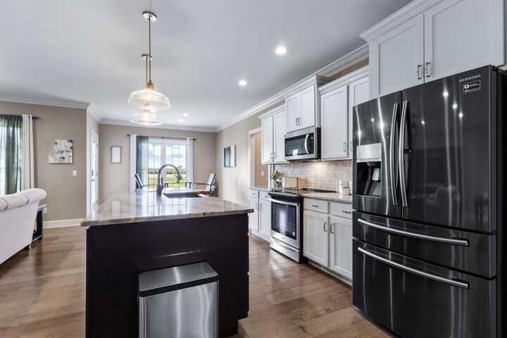 Property Photo:  104 Sherinton Pl  KY 42240 