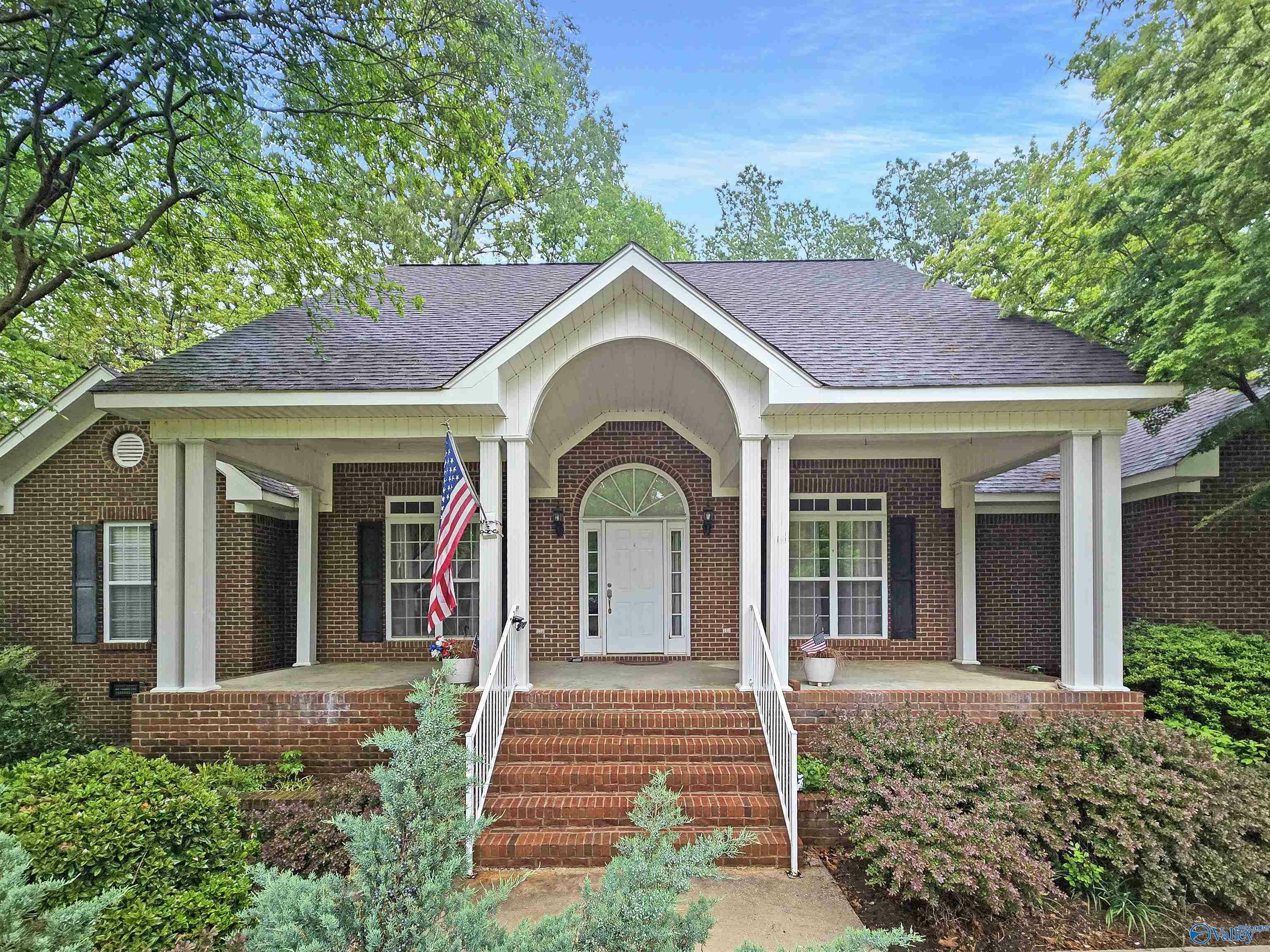 Property Photo: 125 Turtle Bend Drive AL 35773