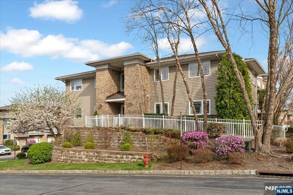 Property Photo: 8 Wilshire Terrace NJ 07405