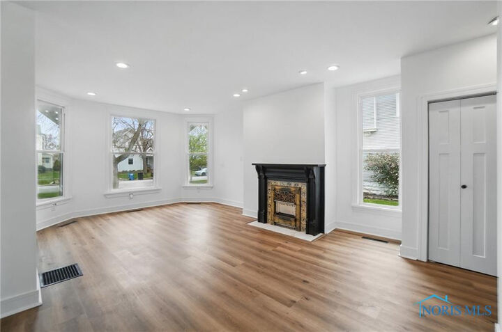 Property Photo: 315 Hancock Street OH 45840
