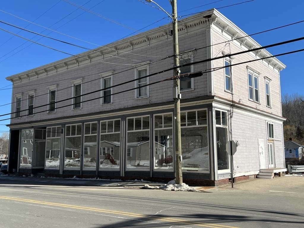Property Photo: 552 White Mountain Highway NH 03851