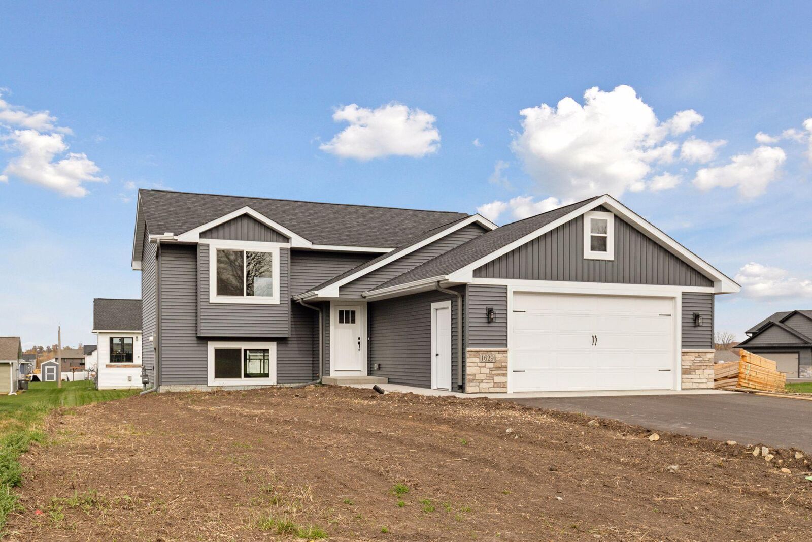 Property Photo:  1629 Mallard Avenue  WI 54002