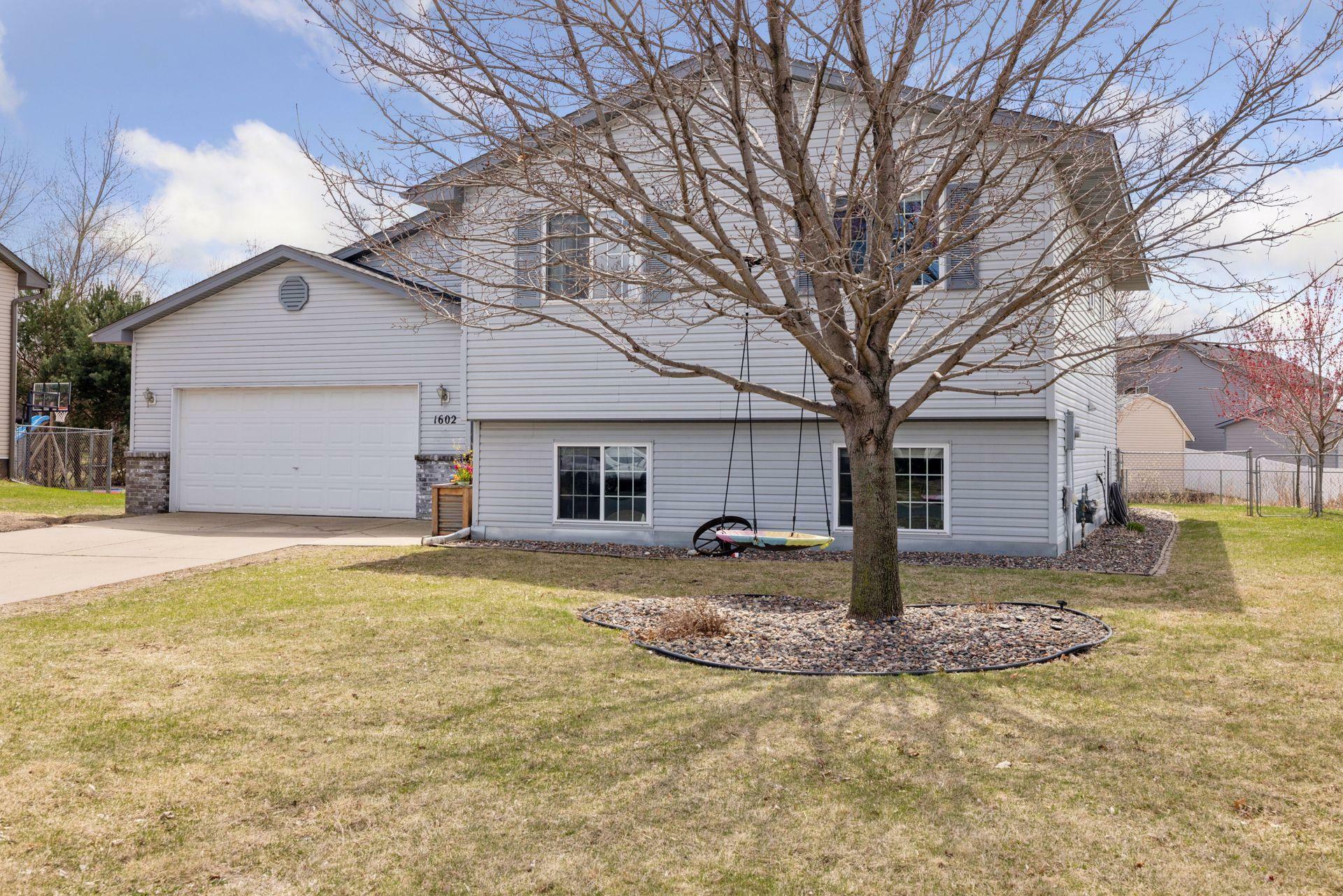 Property Photo: 1602 Griffing Park Road MN 55313
