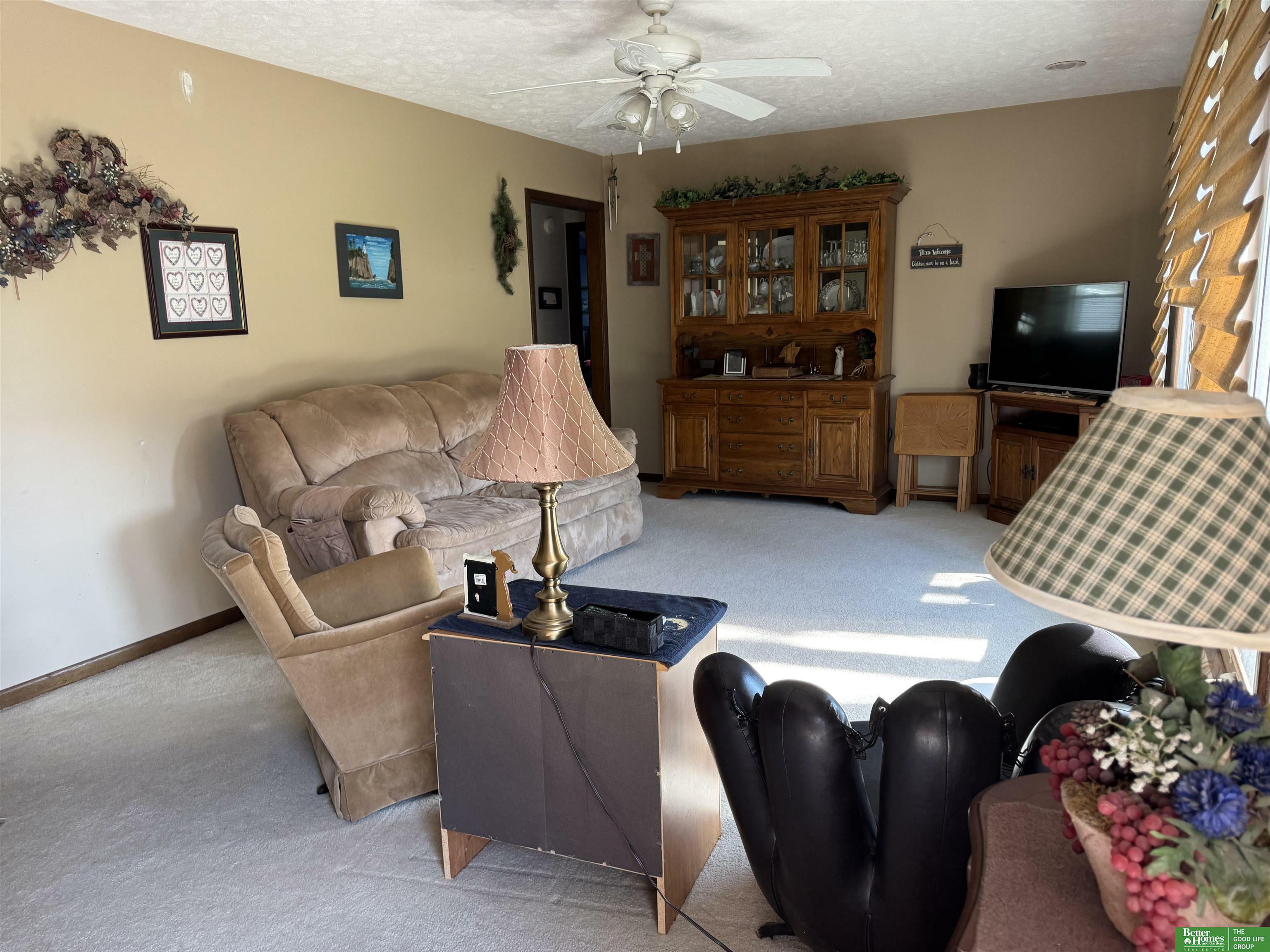 Property Photo: 1314 N Florida Avenue NE 68467