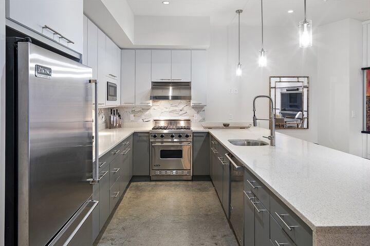 Property Photo:  30 Union Park St 205  MA 02118 