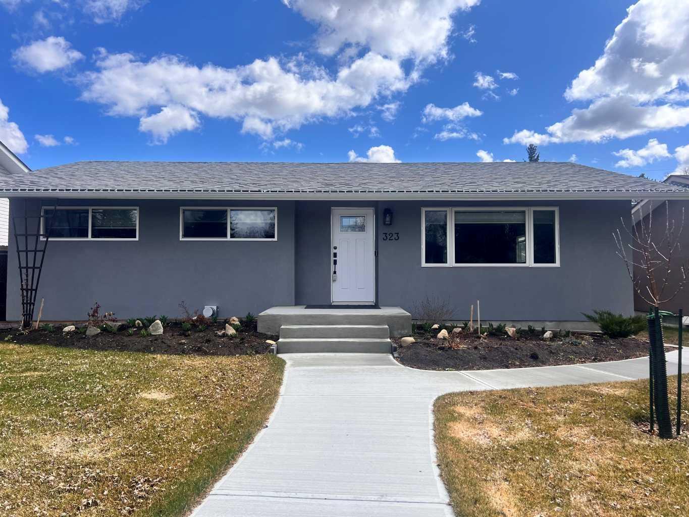 323 Alcott Crescent SE  Calgary AB T2J 0V3 photo