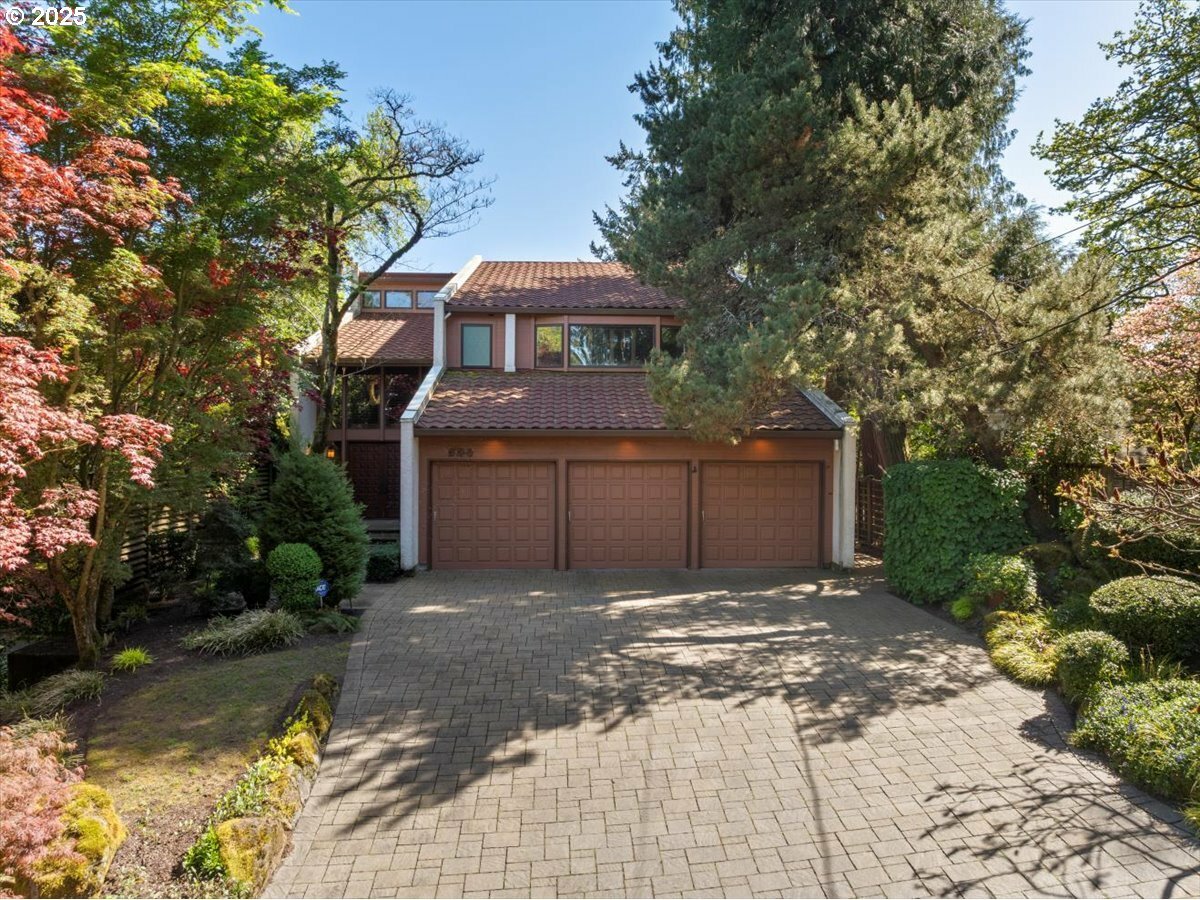 524 Ridgeway Rd  Lake Oswego OR 97034 photo