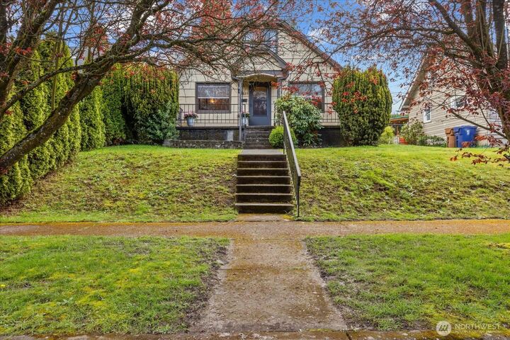 Property Photo: 4629 S Bell St WA 98408