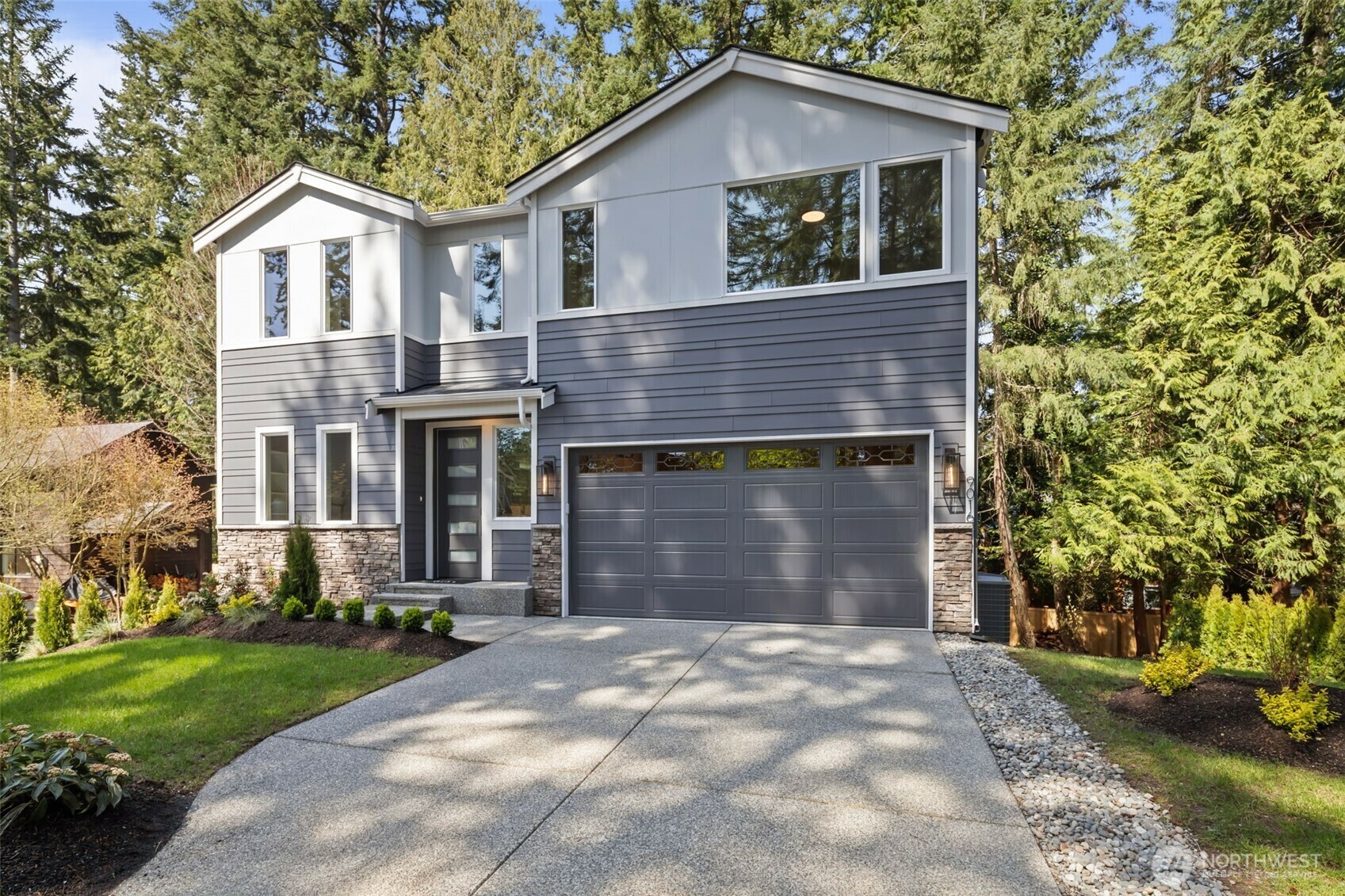 9016  53rd Avenue W  Mukilteo WA 98275 photo