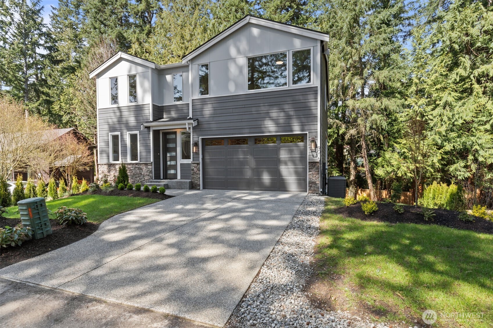 9016  53rd Avenue W  Mukilteo WA 98275 photo